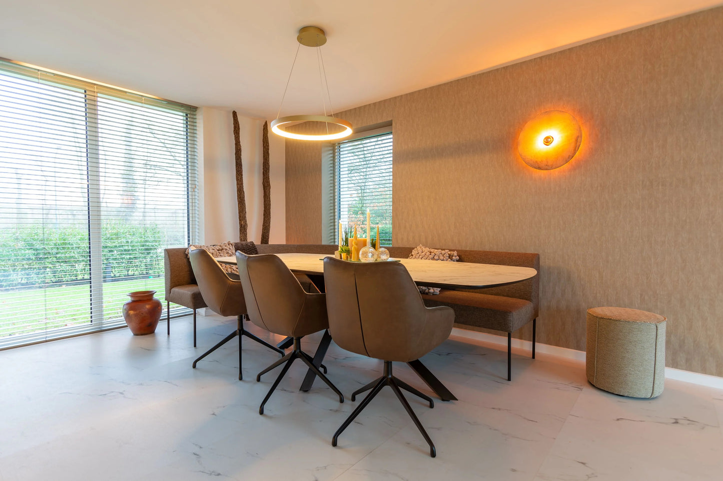 VRIJSTAANDE VILLA - VOLLEDIGE RENOVATIE EN UITBREIDING